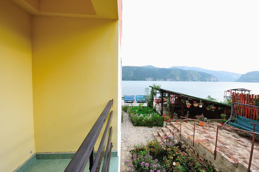 Casa Ana Serena Ешелница Экстерьер фото